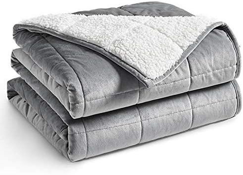 Light grey sherpa fuzzy weighted blanket 20 lbs