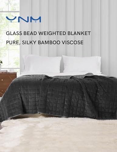 Light grey bamboo and velvet weighted blanket — photo 3