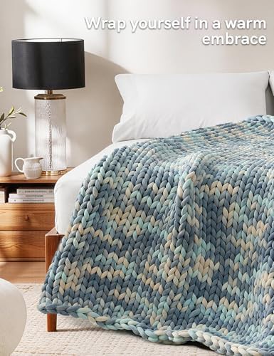 Light blue tie-dyed knitted throw 10 lbs — photo 3