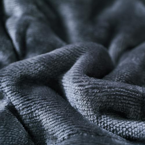 Light grey soft weighted blanket 20 lbs — photo 4
