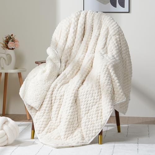 White fleece adult weighted blanket 12 lbs