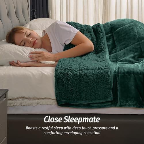 Green sherpa queen weighted blanket 15 lbs — photo 3