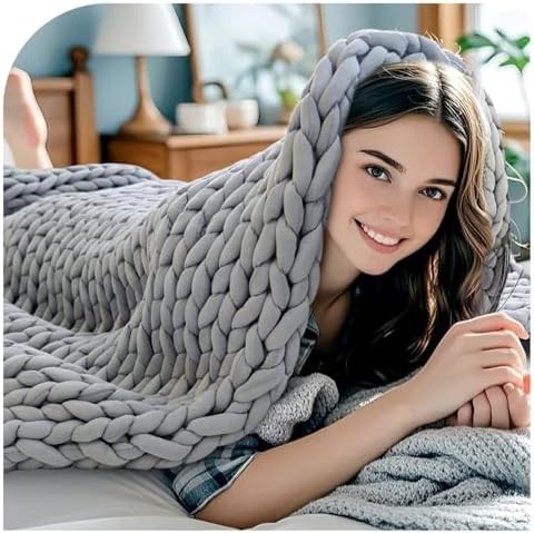 Moonlight lime hand-knit cotton blanket 8 lbs — photo 5