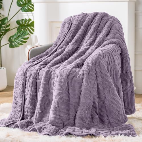 Dual sided sherpa fleece weighted blanket 15 lbs