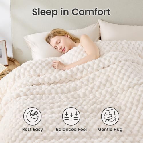 Sherpa fleece queen weighted blanket in grey — photo 3